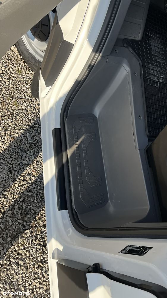 Volkswagen Crafter DOKA - 27