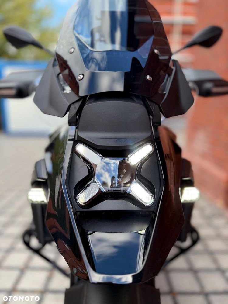 BMW R - 11