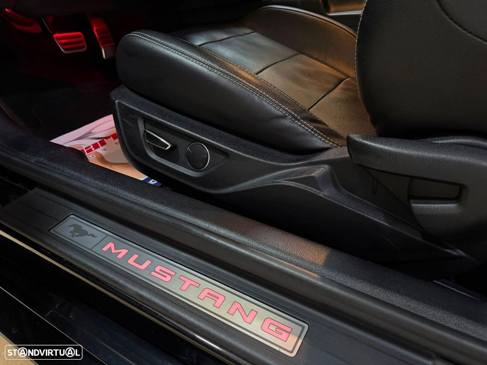 Ford Mustang 2.3i EcoBoost Aut. - 18