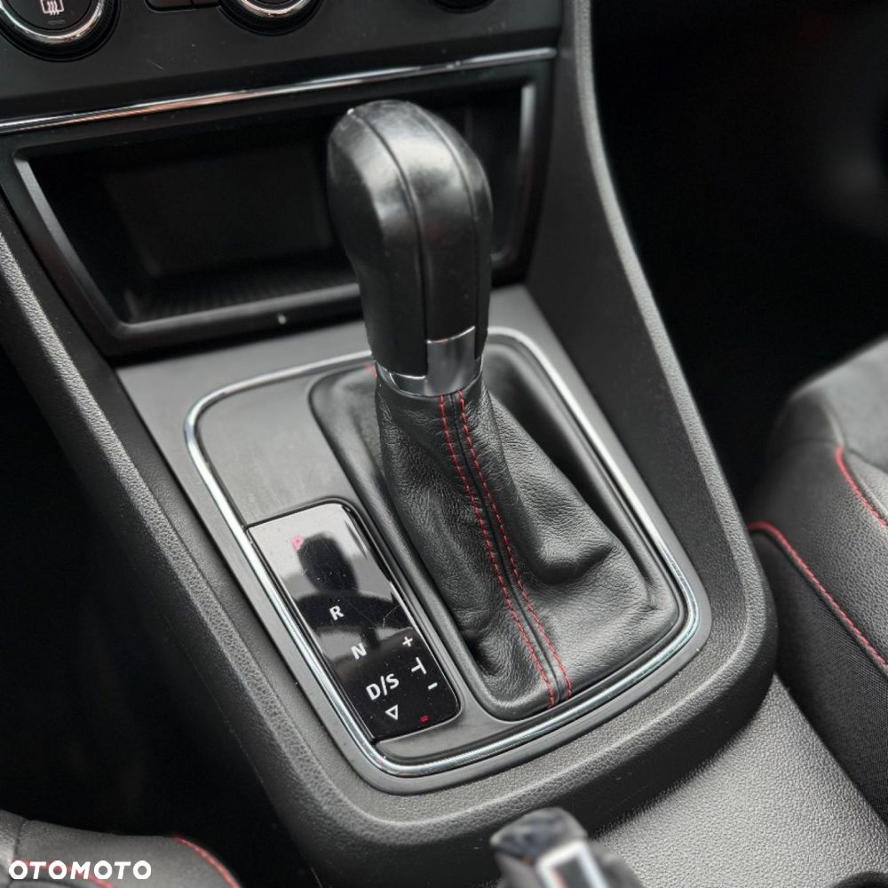Seat Leon - 25