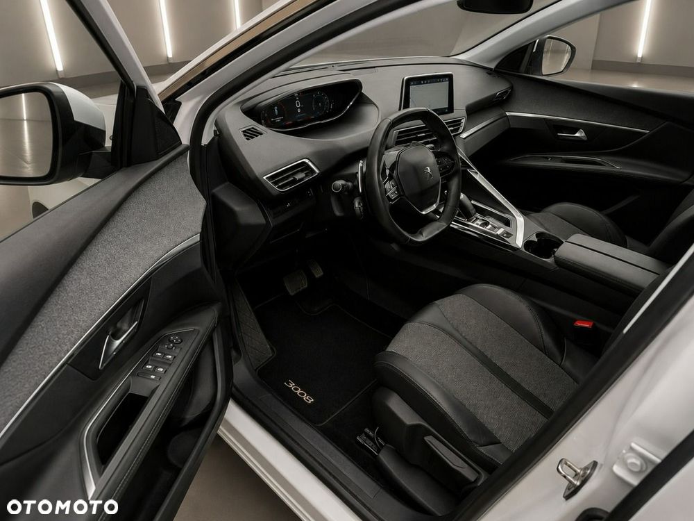 Peugeot 3008 - 10