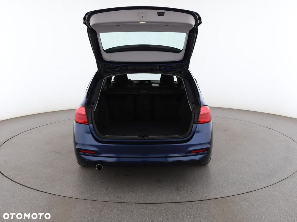 BMW Seria 3 318d Advantage - 20