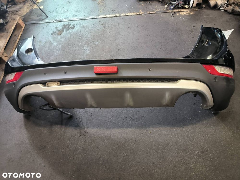 ZDERZAK TYŁ LINCOLN MKC - 1