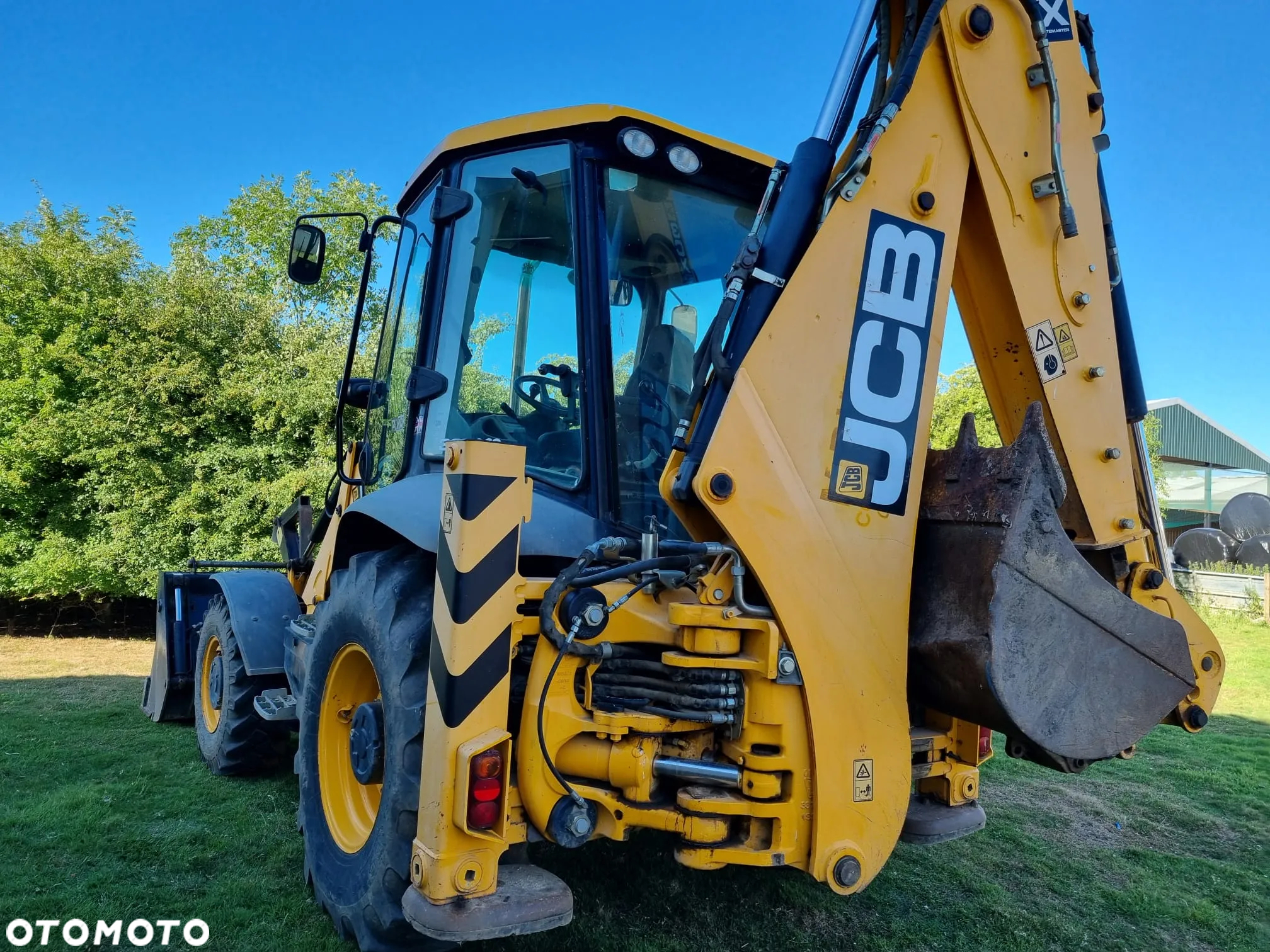 JCB JCB 3CX - 16