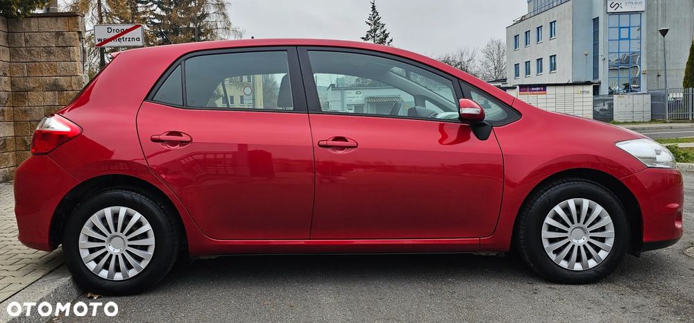 Toyota Auris 1.33 VVT-i Active - 10