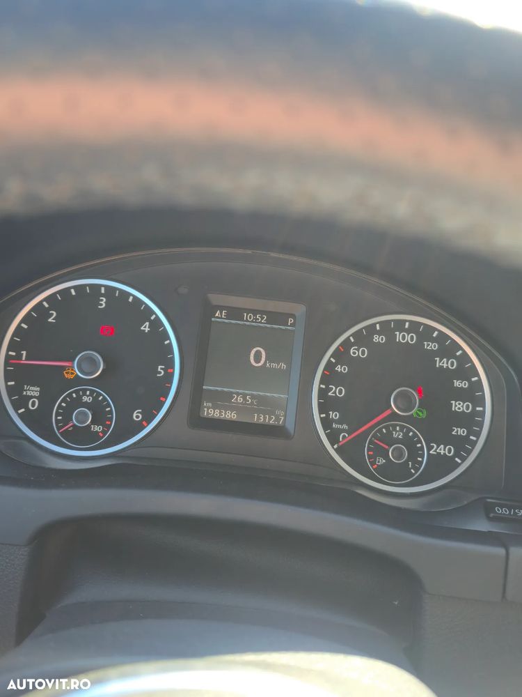 Volkswagen Tiguan - 13