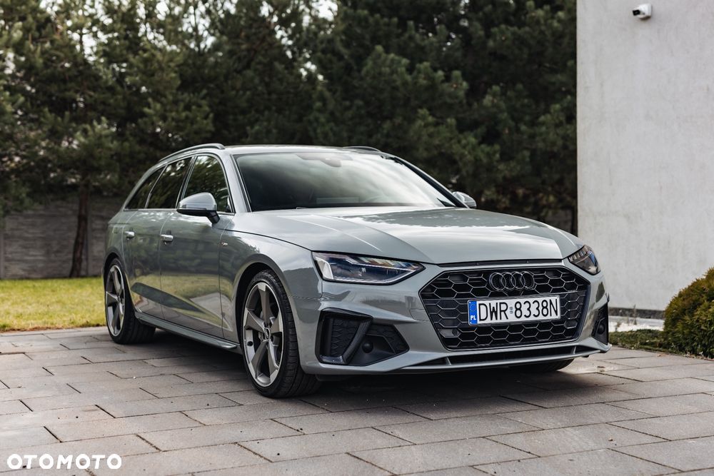 Audi A4 Avant 40 TDI mHEV S Line S tronic - 1