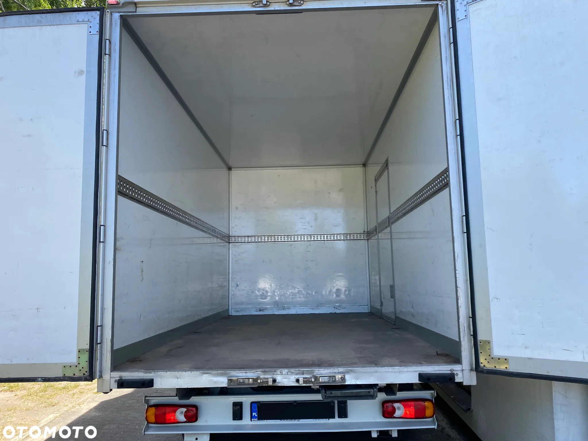 Peugeot Boxer Izoterma kontener 8 Palet 3,5t 163KM Salon PL - 11