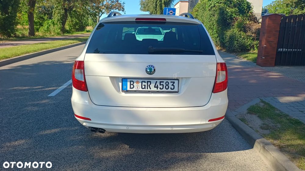 Skoda Superb Combi 2.0 TDI Comfort - 6