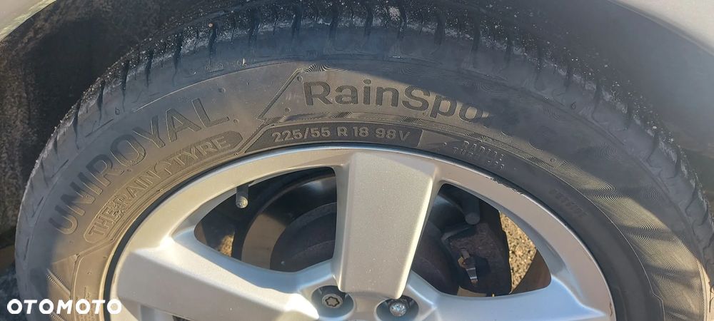 Mitsubishi Outlander 2.0 DID Intense + - 20