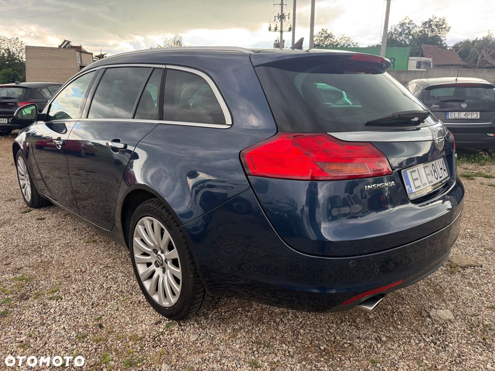 Opel Insignia 2.8 V6 Turbo 4x4 Innovation - 4