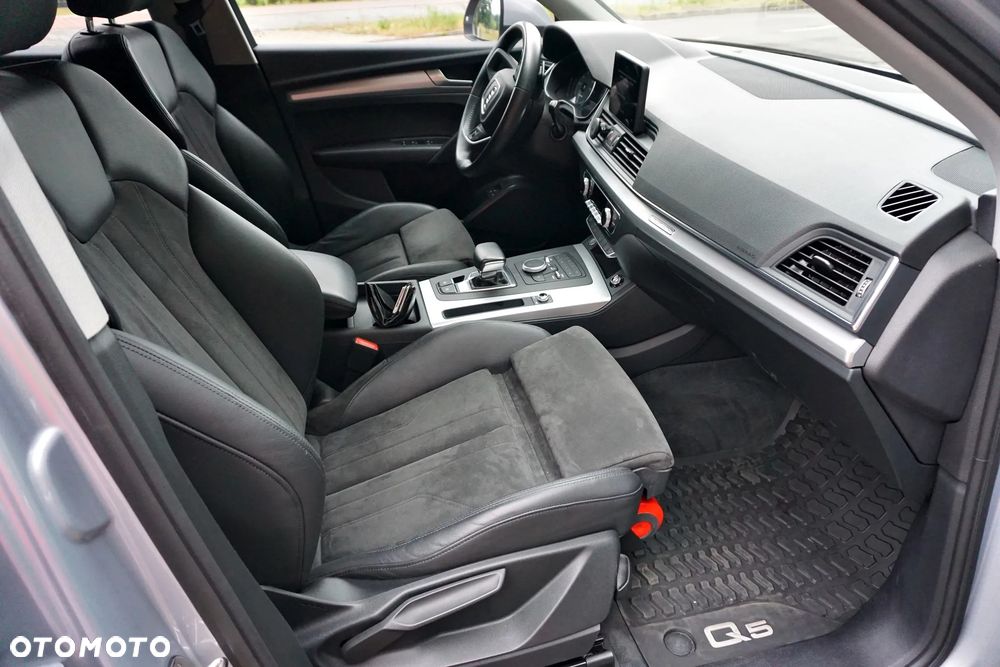 Audi Q5 50 TFSI e Quattro S Line S tronic - 19