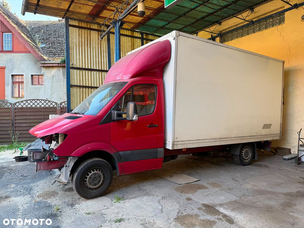 Mercedes-Benz Sprinter - 1