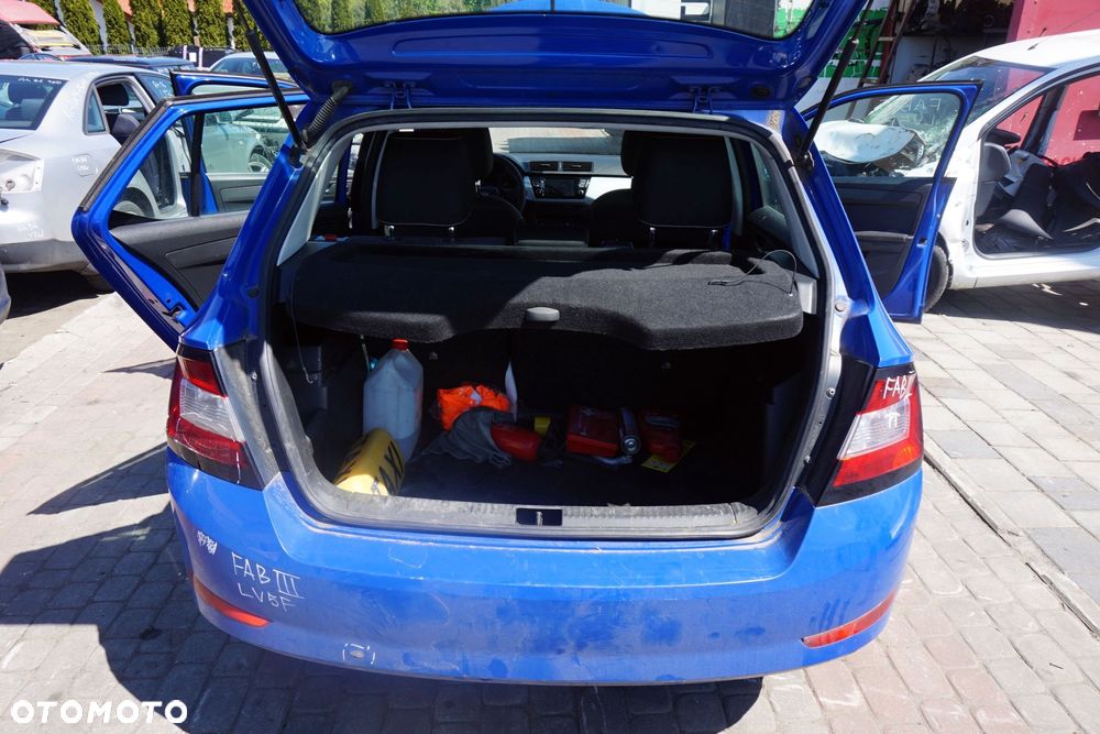 SKODA FABIA III NJ5 LIFT 5D HB 2020 LV5F 1.0 12V CHYE 60KM UDB NIEBIESKI na części - 10