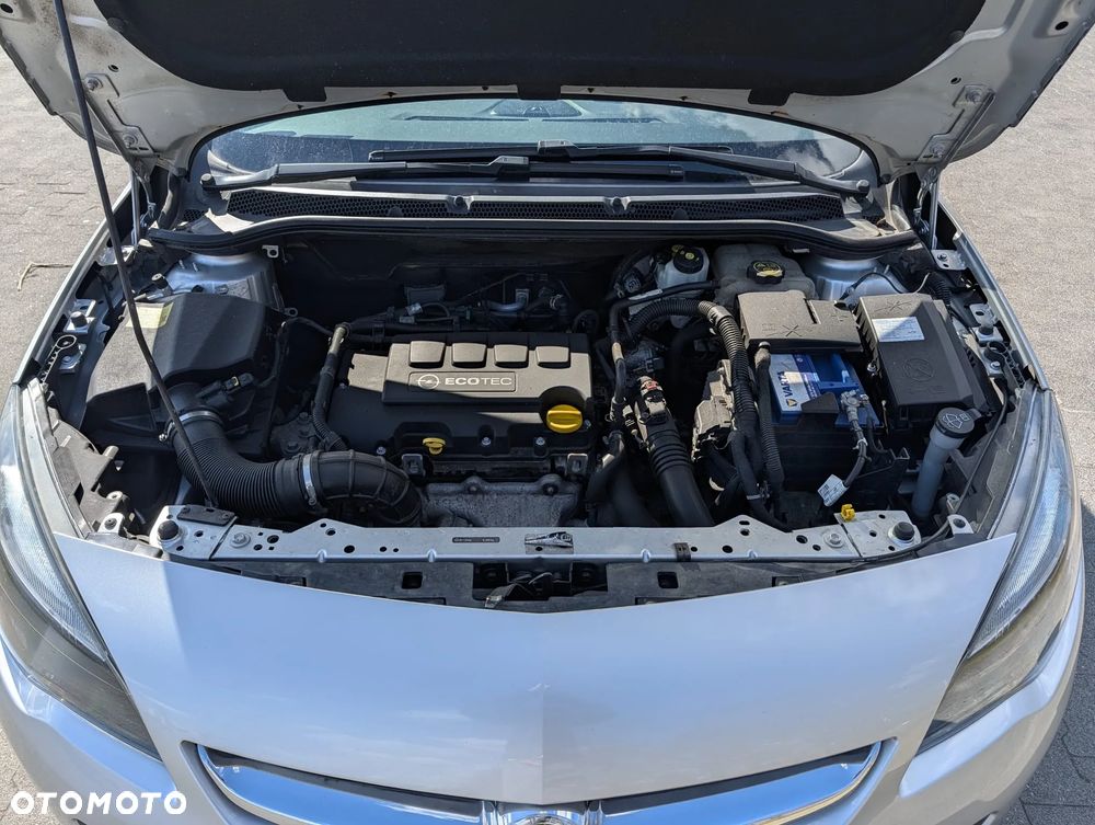 Opel Astra 1.4 Turbo - 13