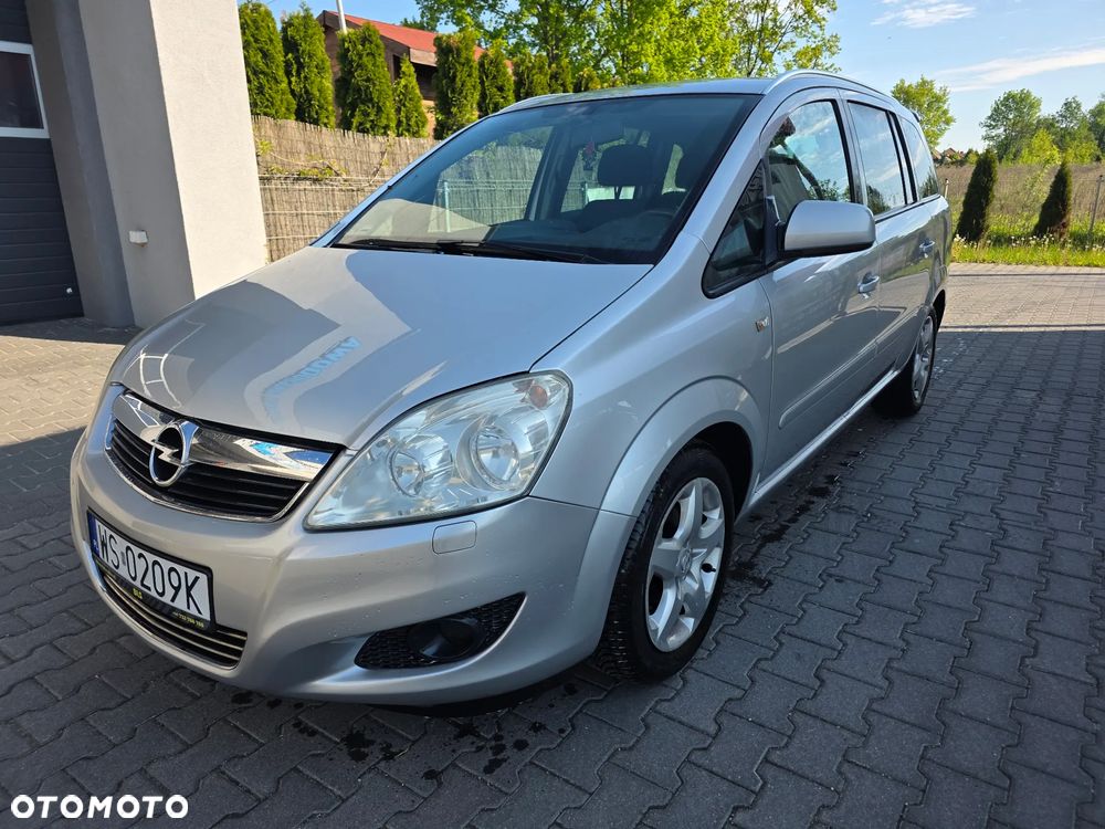 Opel Zafira 1.8 Essentia - 1