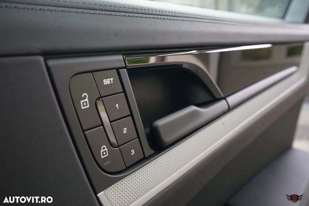 Porsche Cayenne E-Hybrid Tiptronic S - 14