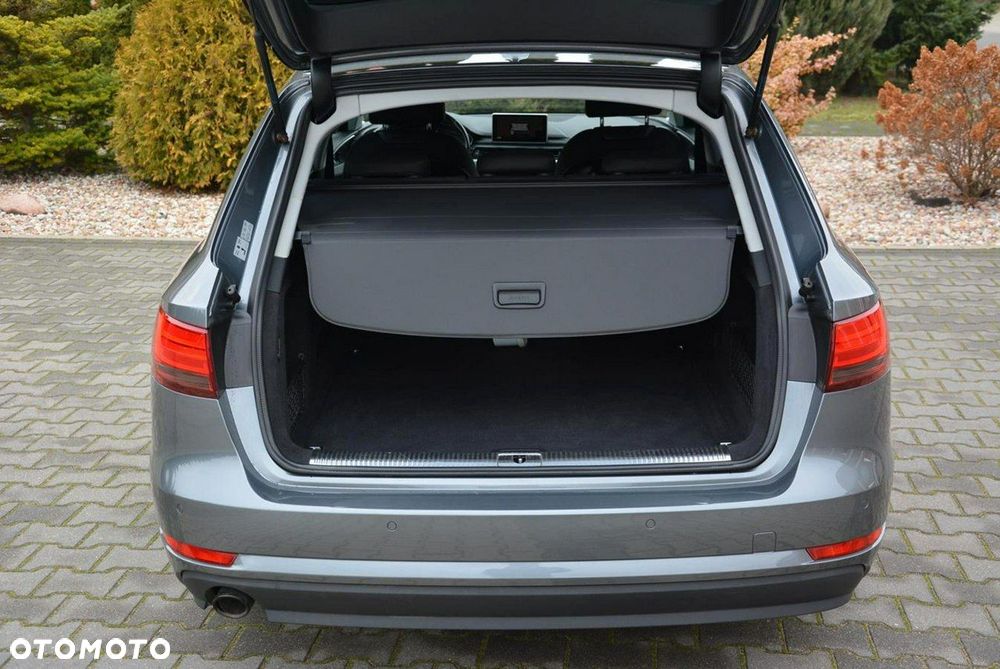 Audi A4 Avant 2.0 TDI DPF Ambiente - 34