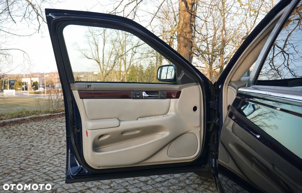 Cadillac Seville - 20