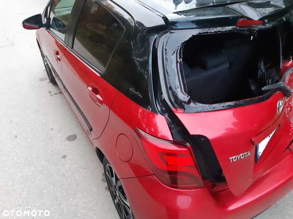 Toyota Yaris 2016 photo 4