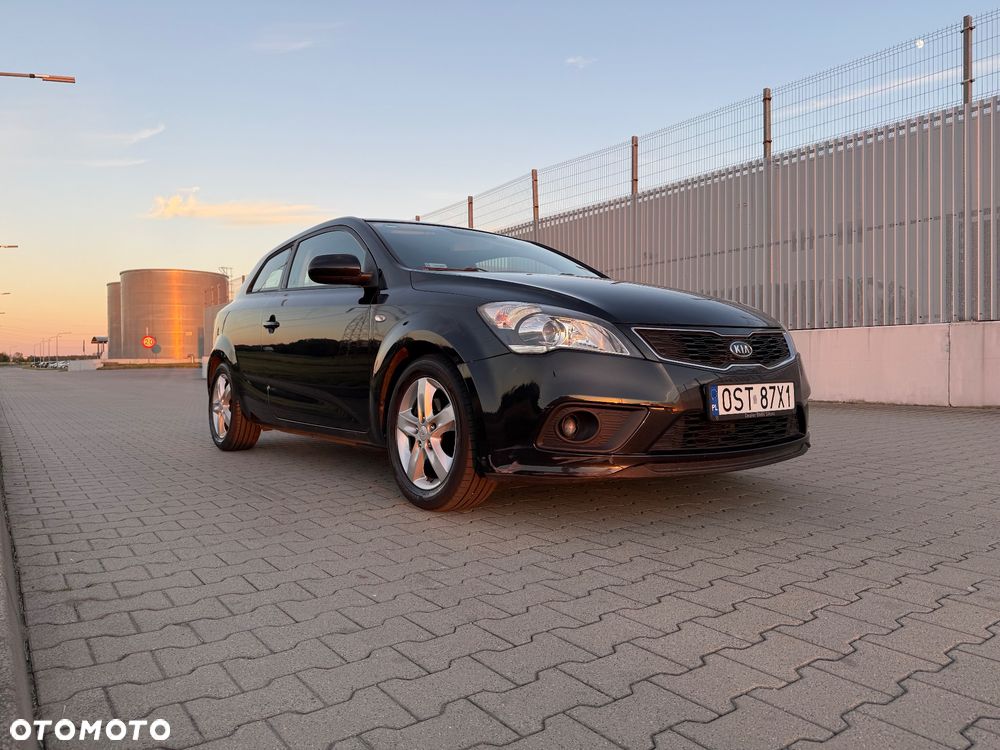 Kia ProCeed - 3