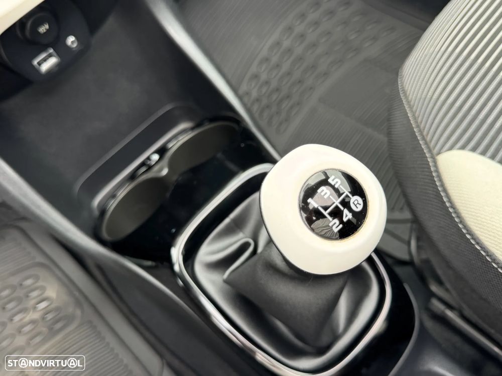 Peugeot 108 1.0 VTI S&S Top! Allure - 12