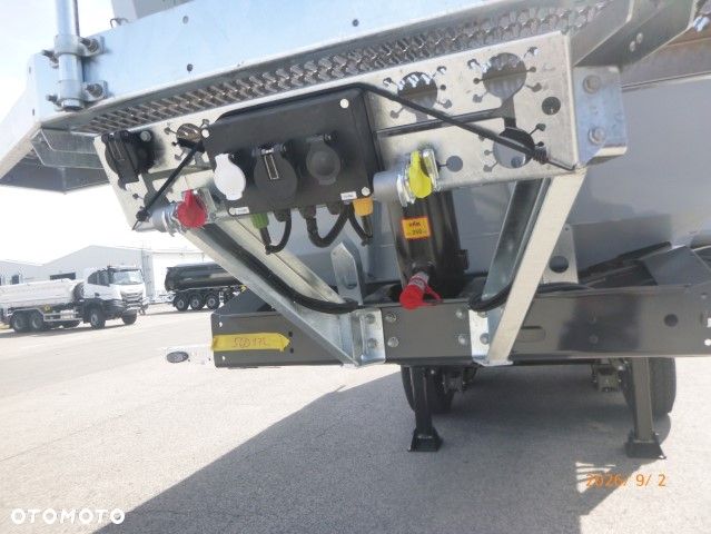 Schwarzmuller Wywrotka - 6