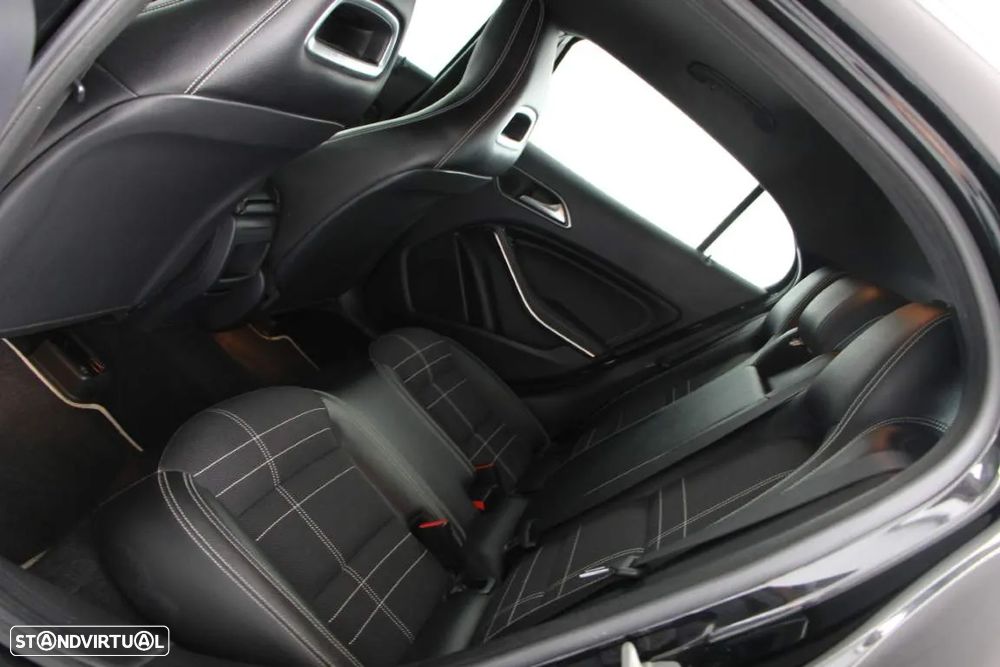 Mercedes-Benz GLA 200 CDi Urban Aut. - 8