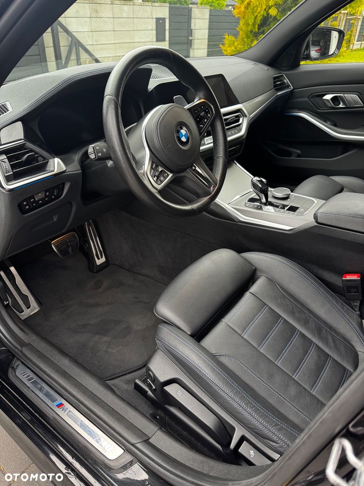 BMW Seria 3 330e xDrive M Sport - 20