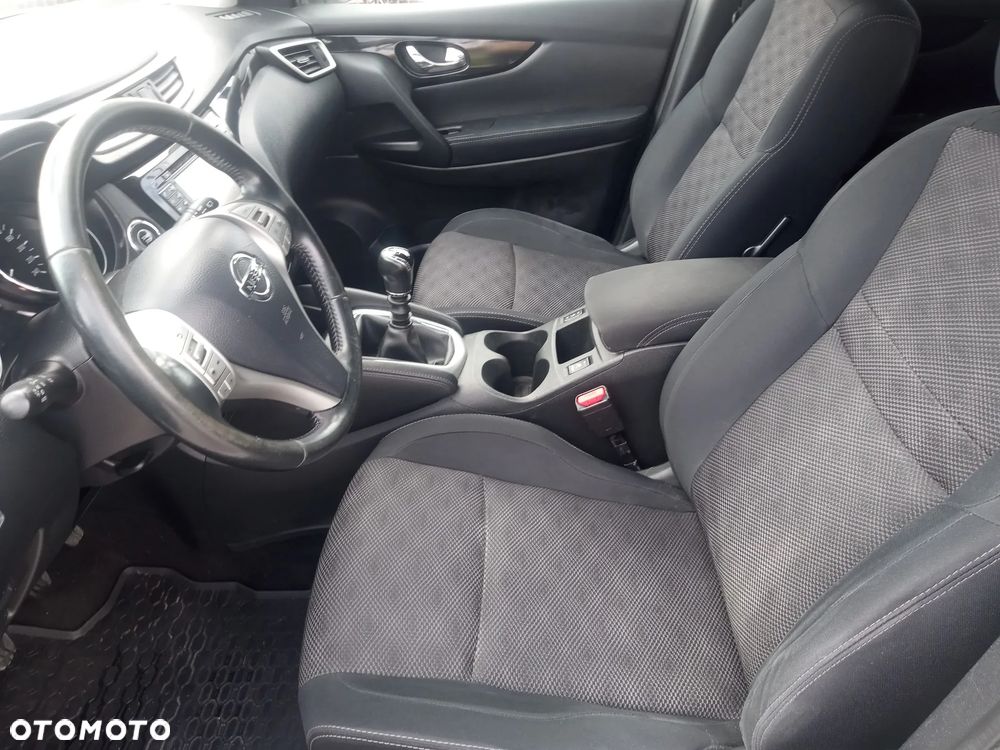 Nissan Qashqai - 14