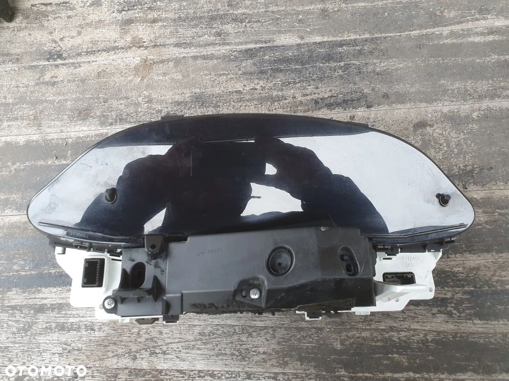 ZEGARY LICZNIK TOYOTA YARIS II 2009r 1.3 101/KM