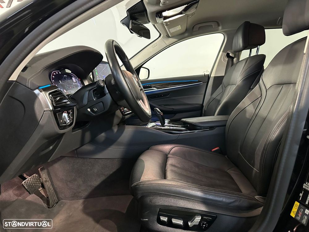 BMW 530 e Line Luxury - 12