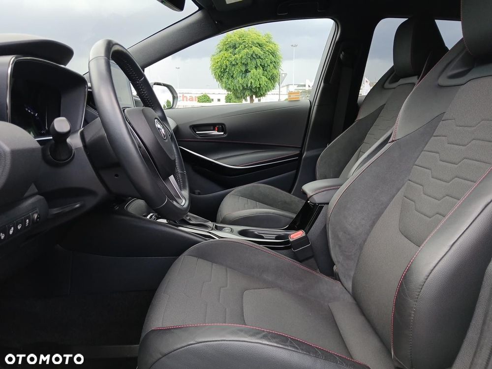 Toyota Corolla 1.8 Hybrid GPF Executive - 18