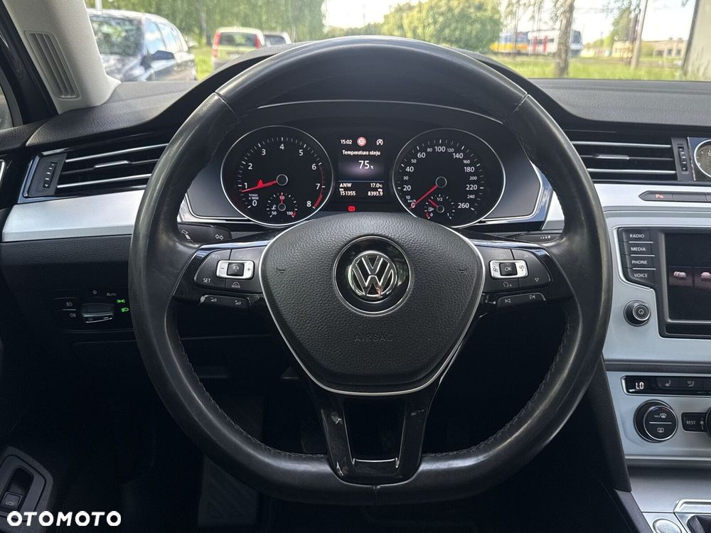 Volkswagen Passat 1.4 TSI BMT ACT Comfortline - 18