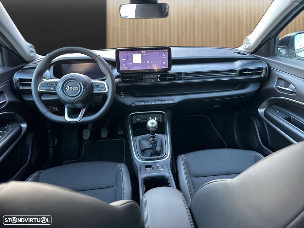 Jeep Avenger 1.2 GSE T3 Altitude - 11