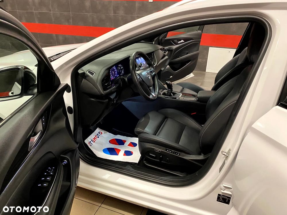 Opel Insignia 2.0 CDTI Business Elegance S&S - 16