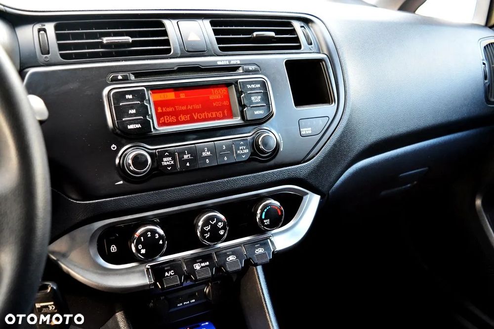 Kia Rio 1.2 Edition 7 - 19