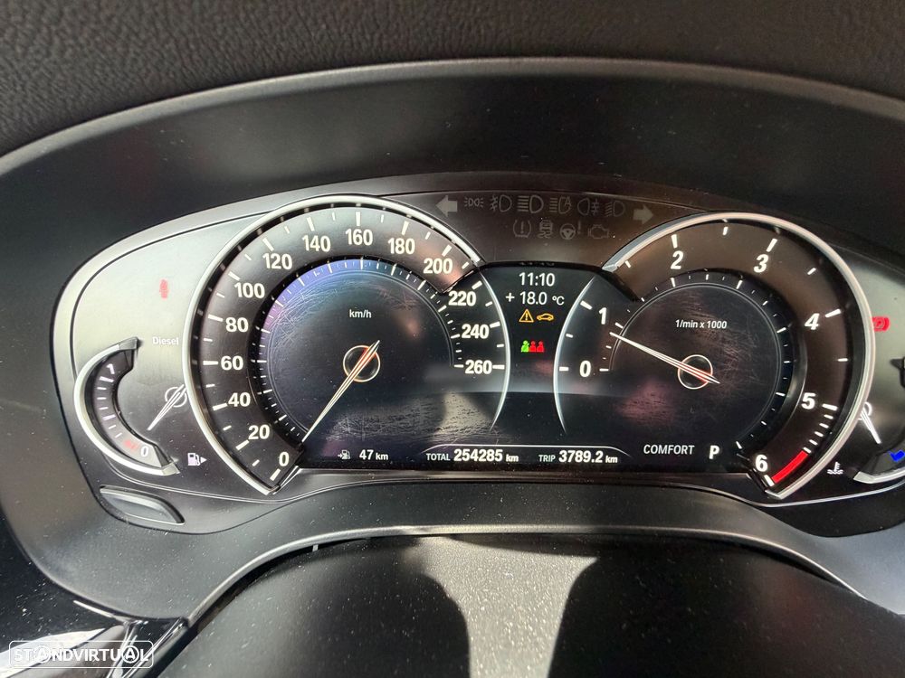 BMW 520 d xDrive Aut. Luxury Line - 24