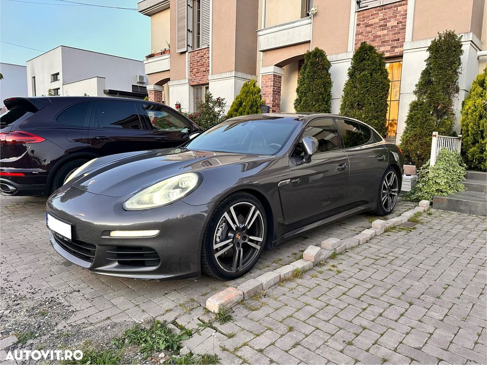 Porsche Panamera 3.0 Tiptronic S - 1