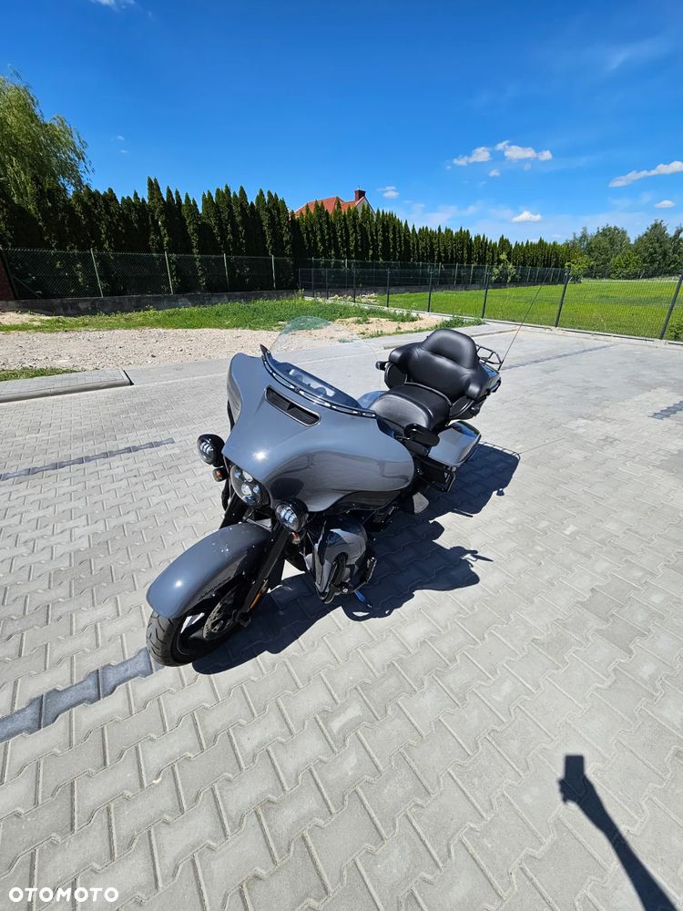 Harley-Davidson Touring Ultra Limited - 9
