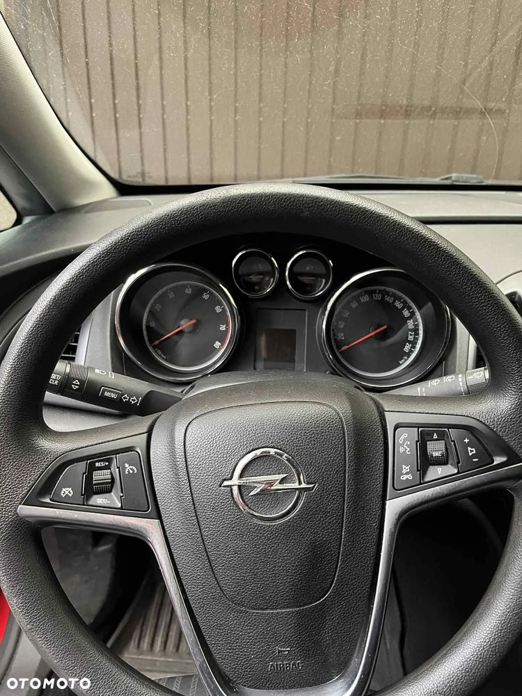 Opel Astra - 9