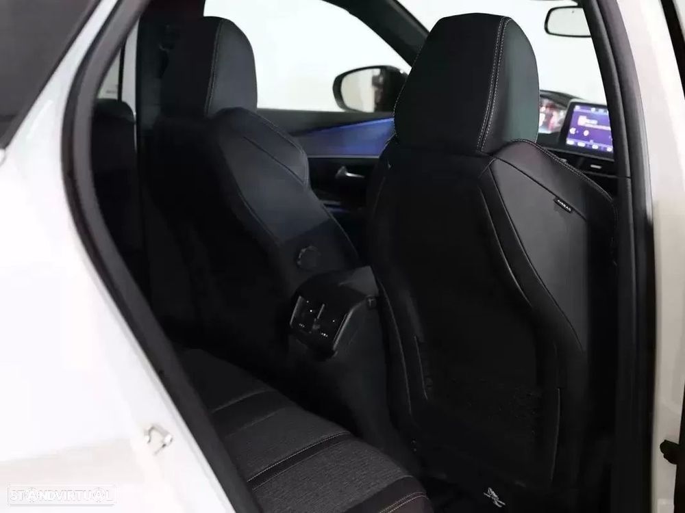 Peugeot 3008 1.6 BlueHDi GT Line EAT6 - 29