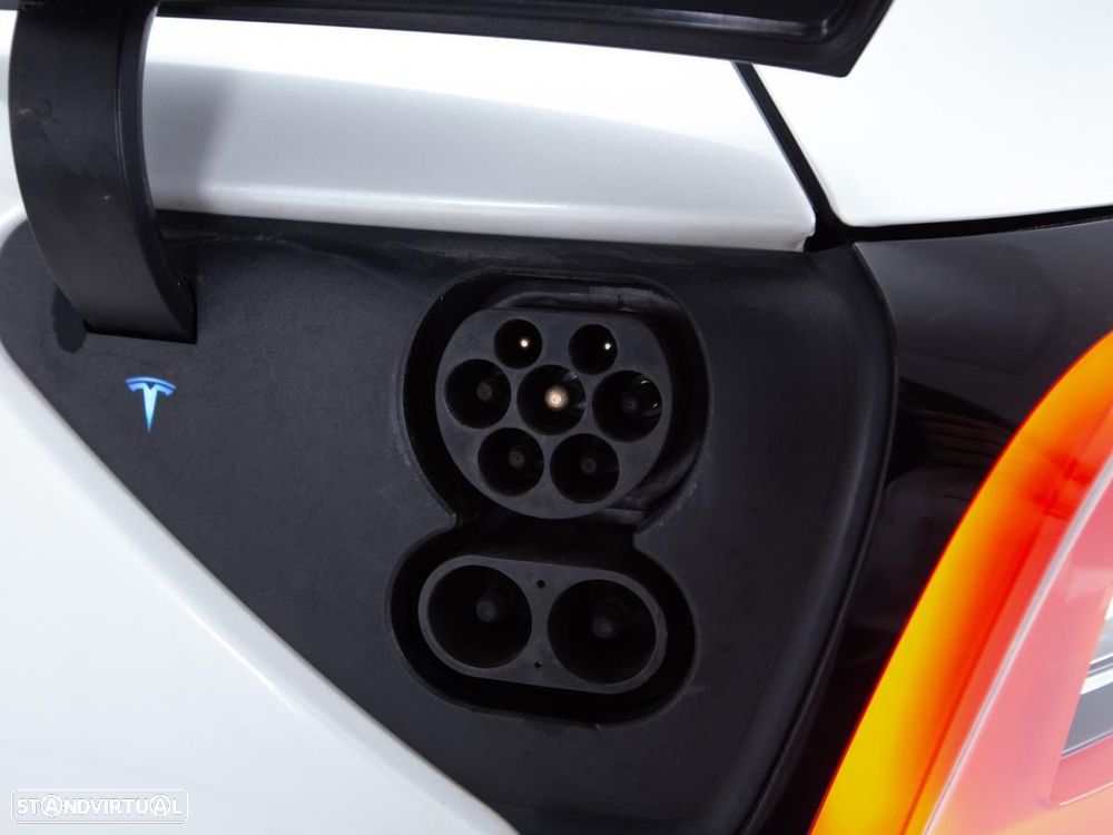 Tesla Model Y Tração Traseira - 17