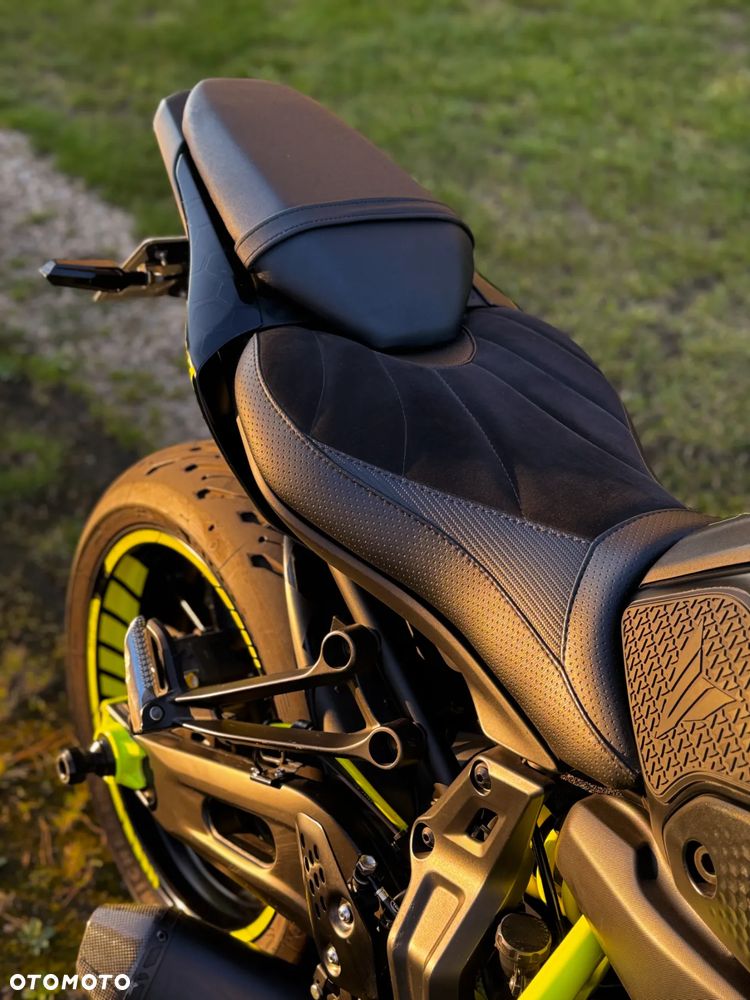 Yamaha MT - 5