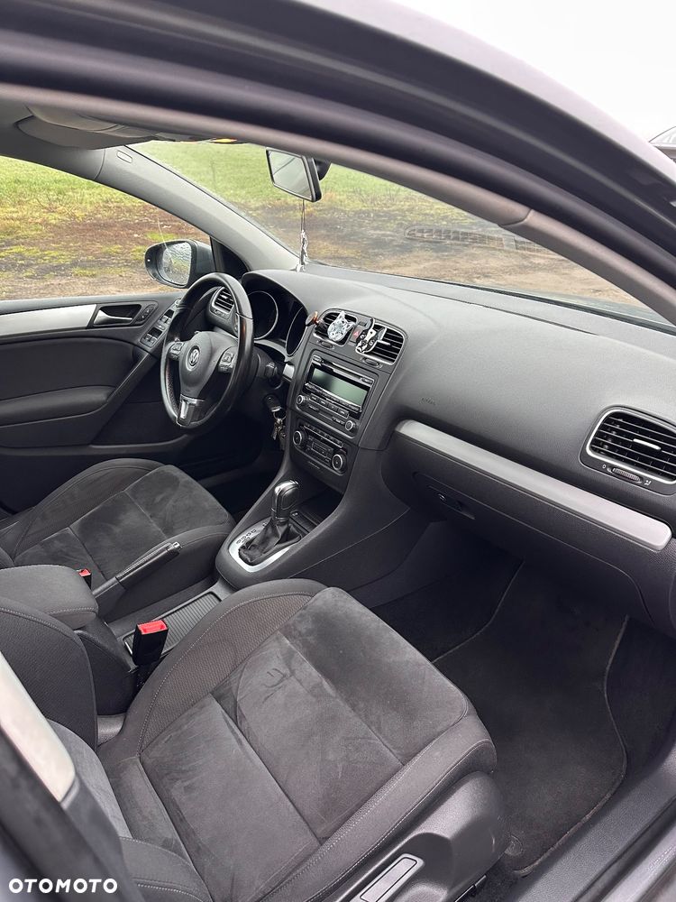 Volkswagen Golf 1.4 TSI Comfortline DSG - 11