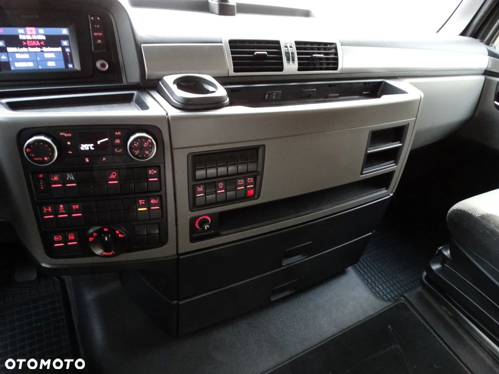 MAN TGX 26.470 6X2/4 BLS, serwisowany, - 12