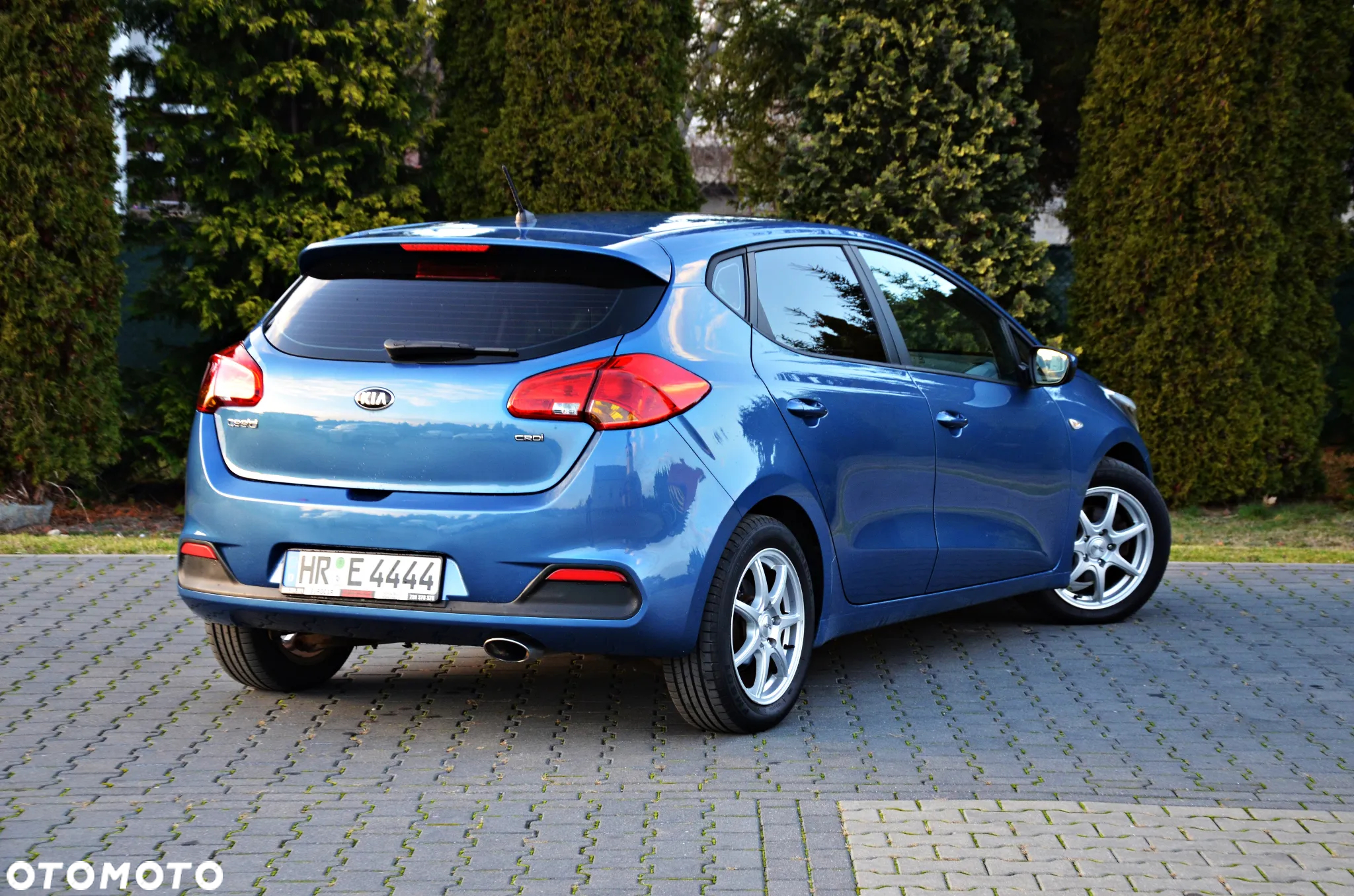 Kia Ceed - 4
