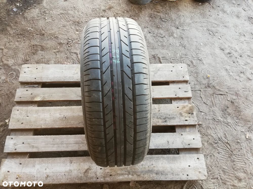 Opona letnia Bridgestone Potenza 235/55R17 - 1