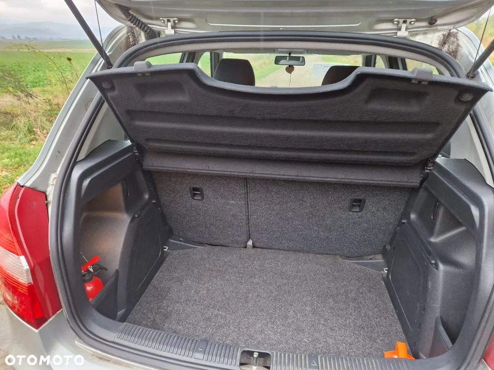 Skoda Fabia 1.6 TDI DPF Active - 12