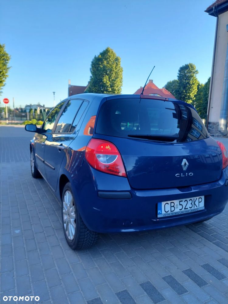 Renault Clio - 4